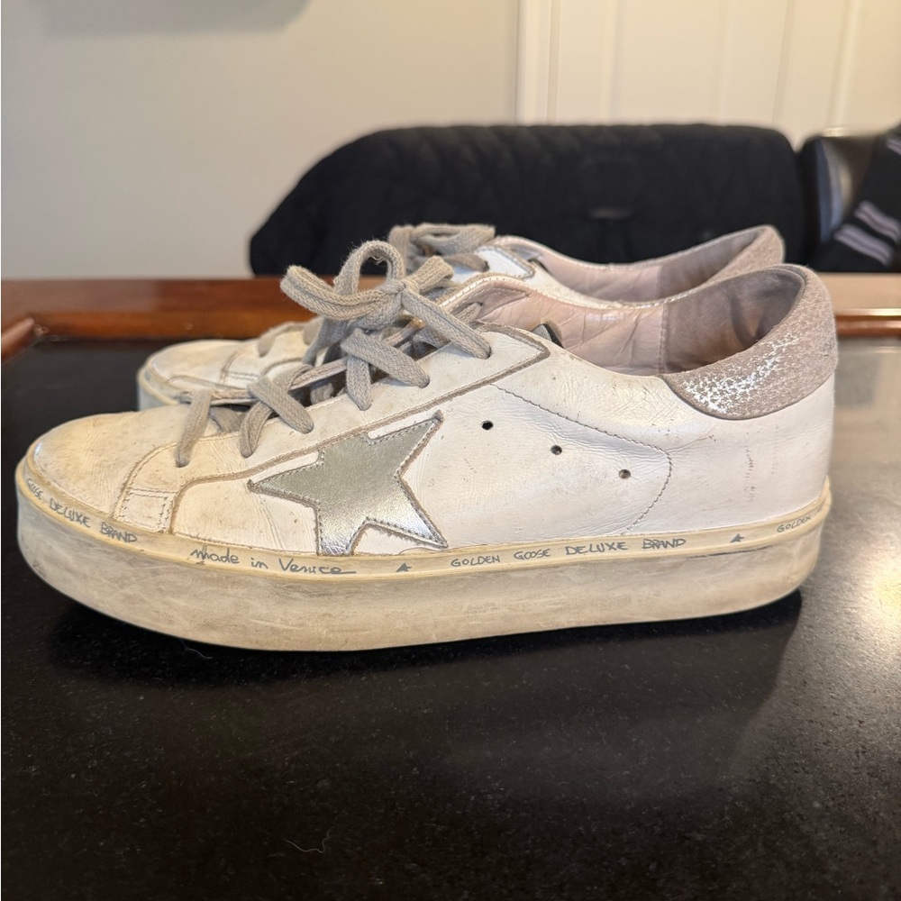 Golden Goose White Leather Hi-Star Sneakers with Metallic Silver Star - Picture 2 of 8